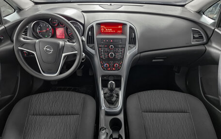 Opel Astra J, 2013 год, 739 000 рублей, 13 фотография