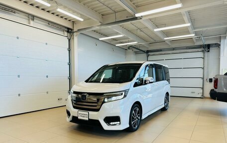 Honda Stepwgn IV, 2018 год, 2 999 900 рублей, 2 фотография