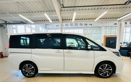 Honda Stepwgn IV, 2018 год, 2 999 900 рублей, 7 фотография
