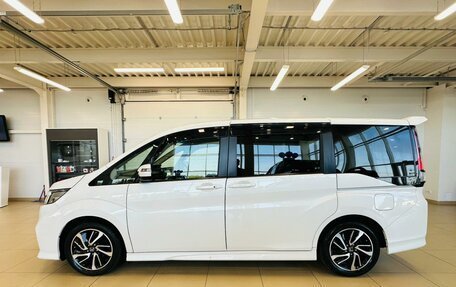 Honda Stepwgn IV, 2018 год, 2 999 900 рублей, 3 фотография