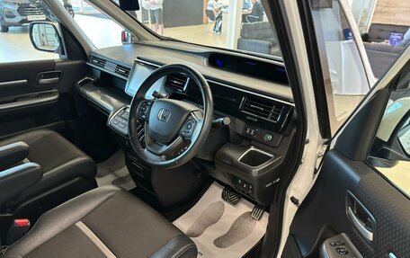 Honda Stepwgn IV, 2018 год, 2 999 900 рублей, 10 фотография