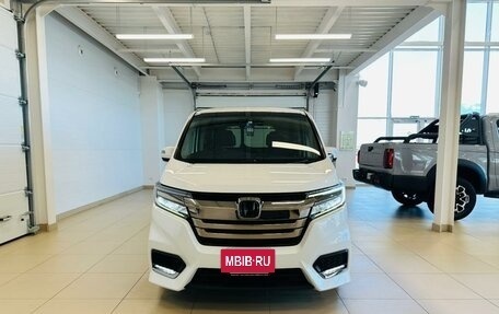 Honda Stepwgn IV, 2018 год, 2 999 900 рублей, 9 фотография