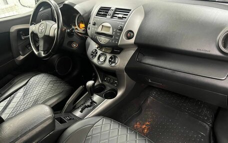 Toyota RAV4, 2007 год, 990 000 рублей, 11 фотография