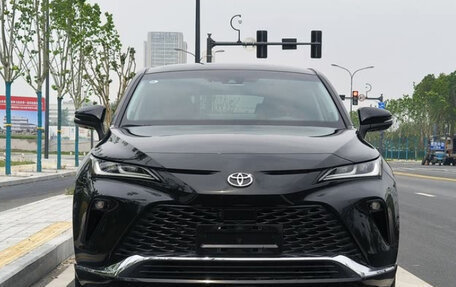 Toyota Venza, 2021 год, 3 299 000 рублей, 2 фотография