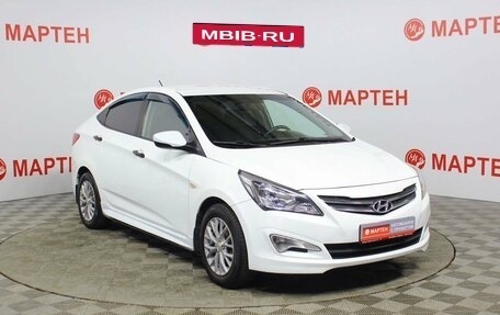 Hyundai Solaris II рестайлинг, 2016 год, 815 000 рублей, 3 фотография
