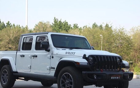 Jeep Gladiator, 2023 год, 10 748 000 рублей, 3 фотография