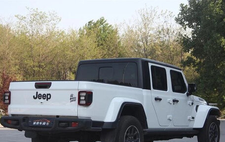 Jeep Gladiator, 2023 год, 10 748 000 рублей, 5 фотография