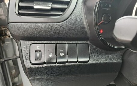 KIA Rio III рестайлинг, 2015 год, 969 000 рублей, 20 фотография