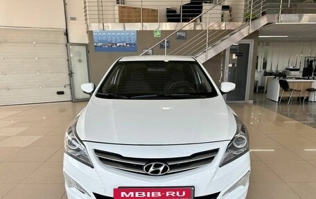 Hyundai Solaris II рестайлинг, 2015 год, 1 099 900 рублей, 2 фотография