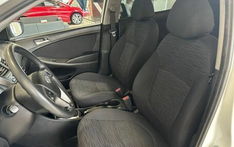 Hyundai Solaris II рестайлинг, 2015 год, 1 099 900 рублей, 8 фотография