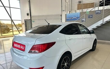Hyundai Solaris II рестайлинг, 2015 год, 1 099 900 рублей, 6 фотография