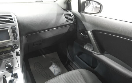Toyota Avensis III рестайлинг, 2012 год, 1 649 000 рублей, 11 фотография