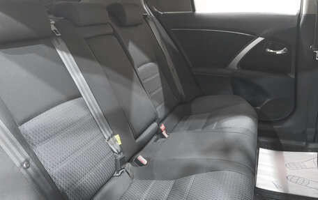 Toyota Avensis III рестайлинг, 2012 год, 1 649 000 рублей, 24 фотография