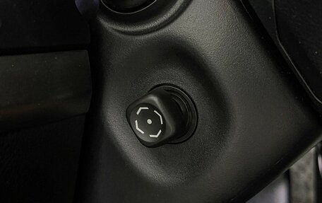 Toyota Land Cruiser Prado 150 рестайлинг 2, 2016 год, 3 797 000 рублей, 23 фотография