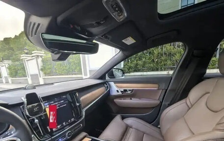 Volvo S90 II рестайлинг, 2022 год, 2 870 015 рублей, 14 фотография