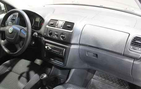 Skoda Fabia II, 2012 год, 410 000 рублей, 4 фотография