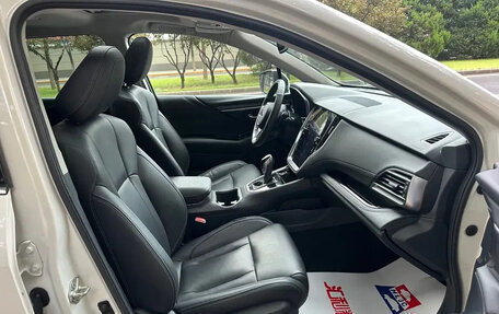 Subaru Outback VI, 2020 год, 2 750 000 рублей, 17 фотография