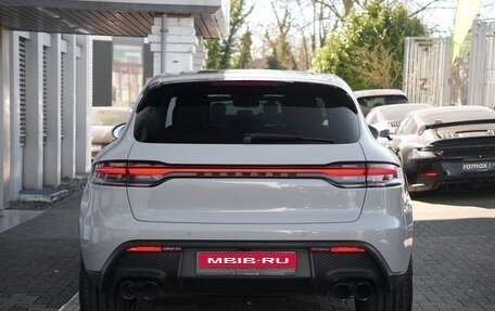 Porsche Macan I рестайлинг, 2022 год, 5 100 000 рублей, 8 фотография