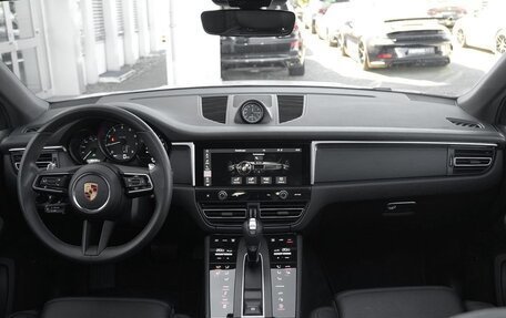 Porsche Macan I рестайлинг, 2022 год, 5 100 000 рублей, 19 фотография