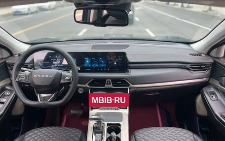 CheryExeed TXL, 2022 год, 1 700 000 рублей, 11 фотография