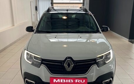 Renault Sandero II рестайлинг, 2021 год, 1 199 000 рублей, 2 фотография