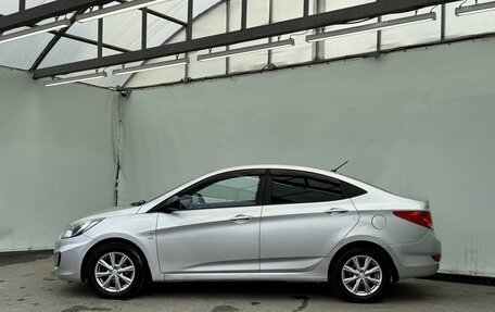 Hyundai Solaris II рестайлинг, 2011 год, 820 000 рублей, 8 фотография
