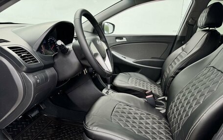 Hyundai Solaris II рестайлинг, 2011 год, 820 000 рублей, 10 фотография