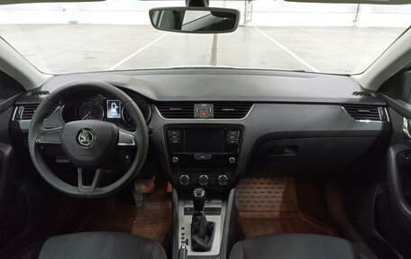 Skoda Octavia, 2018 год, 1 199 000 рублей, 14 фотография