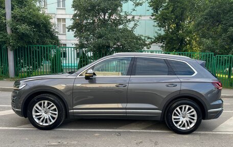 Volkswagen Touareg III, 2021 год, 5 980 000 рублей, 5 фотография