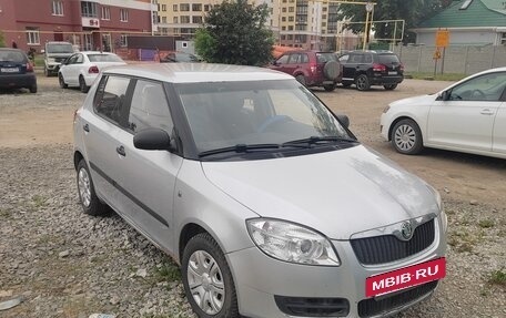 Skoda Fabia II, 2008 год, 290 000 рублей, 2 фотография