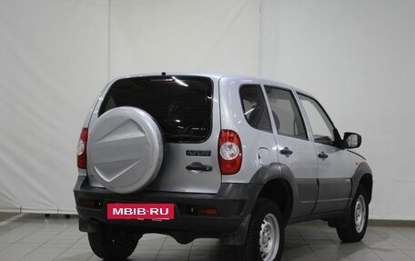 Chevrolet Niva I рестайлинг, 2010 год, 425 000 рублей, 5 фотография