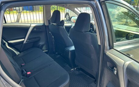 Toyota RAV4, 2014 год, 2 409 000 рублей, 13 фотография