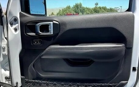Jeep Wrangler, 2022 год, 4 767 897 рублей, 21 фотография