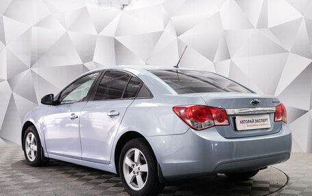 Chevrolet Cruze II, 2011 год, 699 000 рублей, 3 фотография