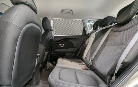 KIA Soul II рестайлинг, 2019 год, 1 699 000 рублей, 34 фотография