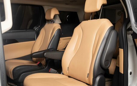 KIA Carnival, 2021 год, 3 500 000 рублей, 8 фотография