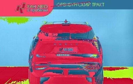 Geely Atlas, 2024 год, 3 100 000 рублей, 4 фотография