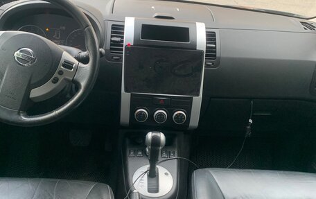 Nissan X-Trail, 2011 год, 930 000 рублей, 4 фотография