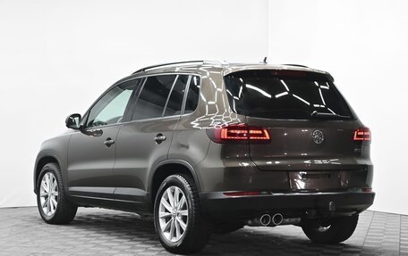 Volkswagen Tiguan I, 2015 год, 1 395 000 рублей, 3 фотография