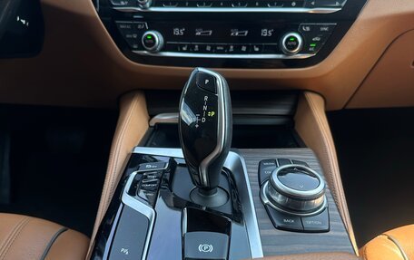 BMW 5 серия, 2018 год, 3 100 000 рублей, 7 фотография