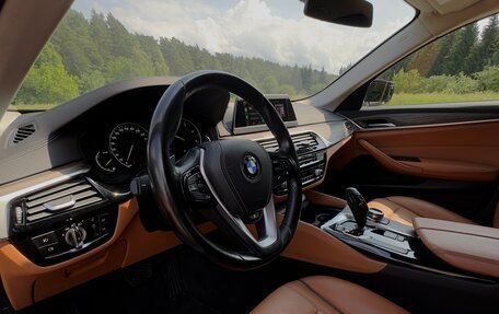 BMW 5 серия, 2018 год, 3 100 000 рублей, 11 фотография