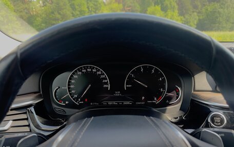 BMW 5 серия, 2018 год, 3 100 000 рублей, 13 фотография