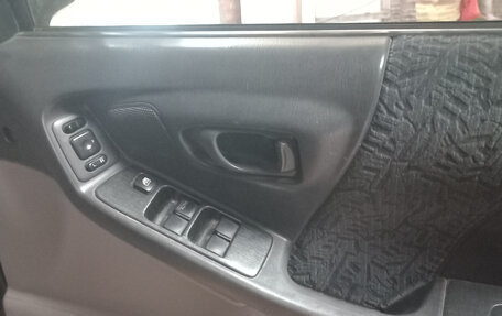 Subaru Forester, 2001 год, 400 000 рублей, 6 фотография
