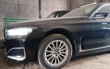 BMW 7 серия, 2019 год, 4 855 000 рублей, 2 фотография