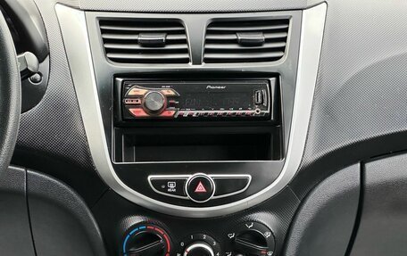 Hyundai Solaris II рестайлинг, 2013 год, 799 000 рублей, 15 фотография