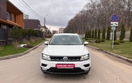 Volkswagen Tiguan II, 2017 год, 1 690 000 рублей, 3 фотография