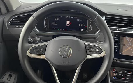 Volkswagen Tiguan II, 2021 год, 3 600 000 рублей, 6 фотография