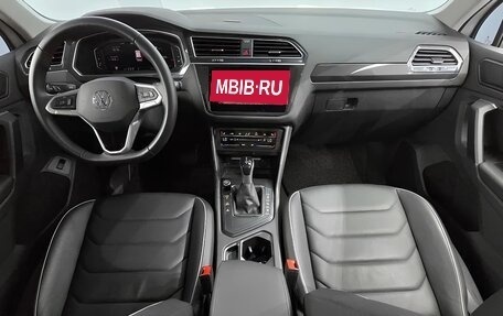 Volkswagen Tiguan II, 2021 год, 3 600 000 рублей, 5 фотография