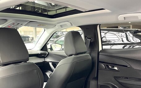 Peugeot 2008 II, 2021 год, 2 200 000 рублей, 26 фотография