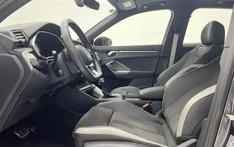 Audi Q3, 2022 год, 2 879 000 рублей, 10 фотография